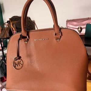 Michael Kors Saffiano Leather Satchel Handbag . Brown Luggage Gold Hardware MK.